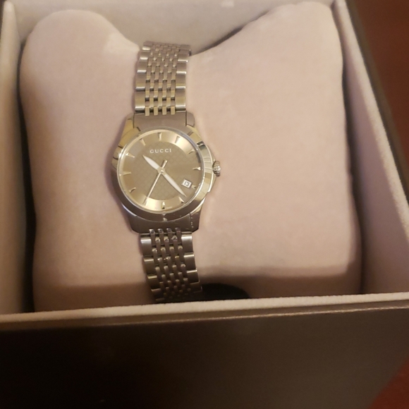 Gucci watch - Picture 5 of 8